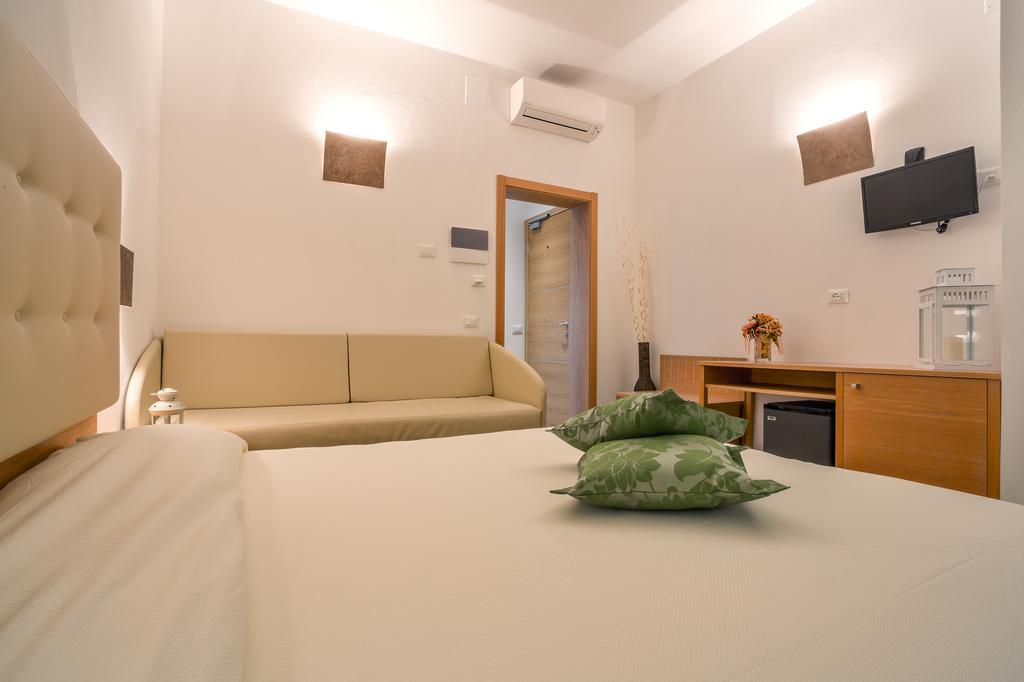 Hotel Il Buongustaio Massa  Camera foto